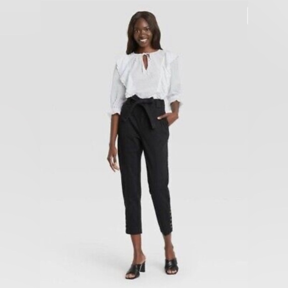 NWT - WHO WHAT WEAR Women's Pants Button Ankle Length Taper Cropped Black 10 - Picture 1 of 15